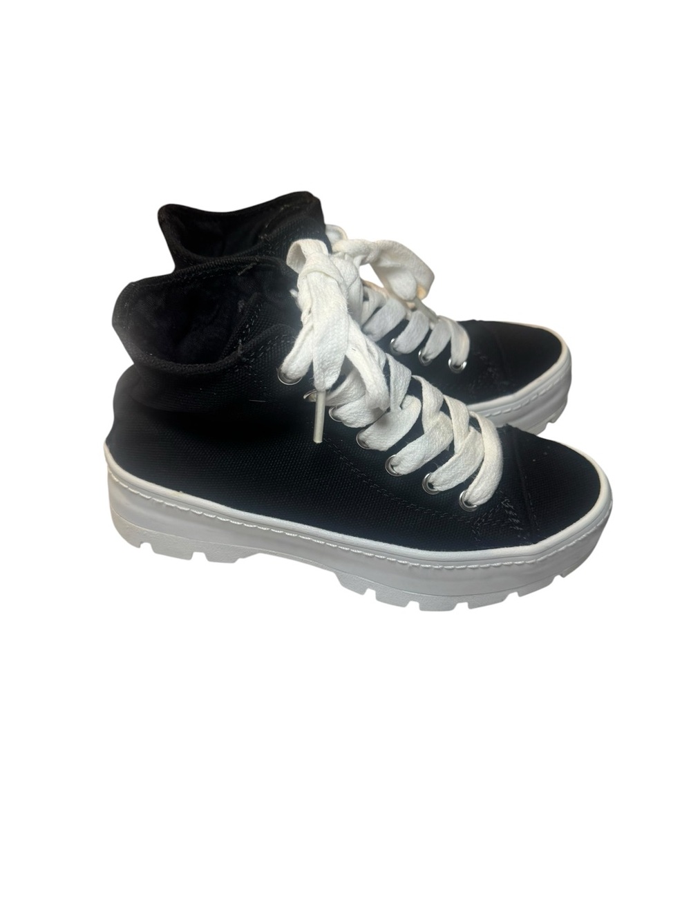 Steve Madden Shadow Lugged Sneaker (Little Girls)